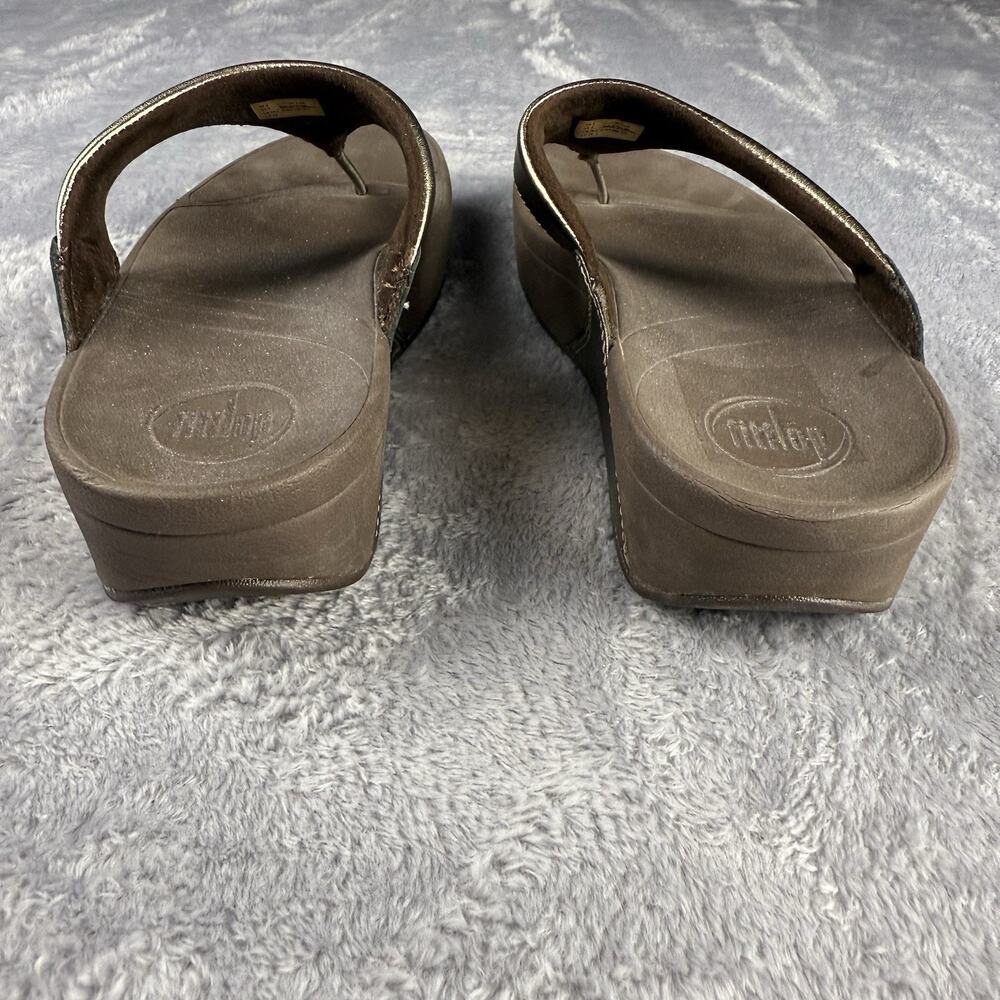 Fitflop Metallic Bronze Thong Sandals with Shimmery Upper - Picture 4 of 7